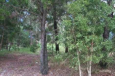 17 Weeroona Ave, Macleay Island, QLD 4184