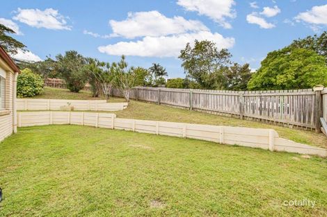 Property photo of 31 Waratah Street Kin Kora QLD 4680