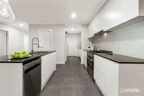 Property photo of 34 Mortar Ridge Mernda VIC 3754