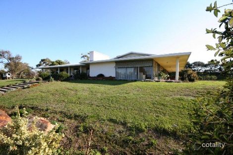 Property photo of 45 Coldstream West Road Chirnside Park VIC 3116