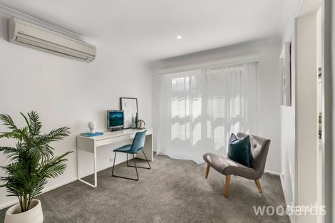 Property photo of 79 Ian Grove Mount Waverley VIC 3149