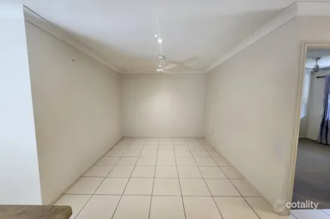 Property photo of 2/9 Jennifer Street Kelso QLD 4815