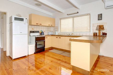Property photo of 23 Roslyn Avenue Rye VIC 3941