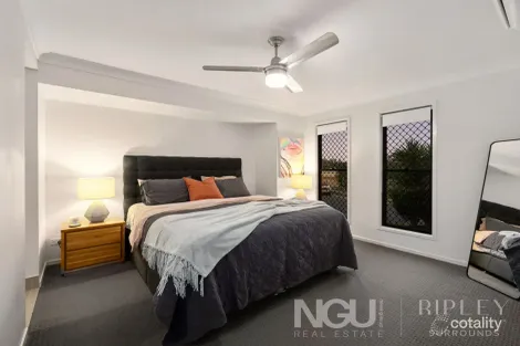 Property photo of 18 Faustina Close Augustine Heights QLD 4300