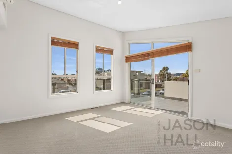 Property photo of 73 Patrick White Circuit Franklin ACT 2913