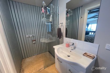 Property photo of 22 Toorak Road Bright VIC 3741