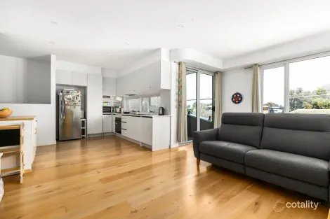Property photo of 1/20 Eileen Street Hadfield VIC 3046