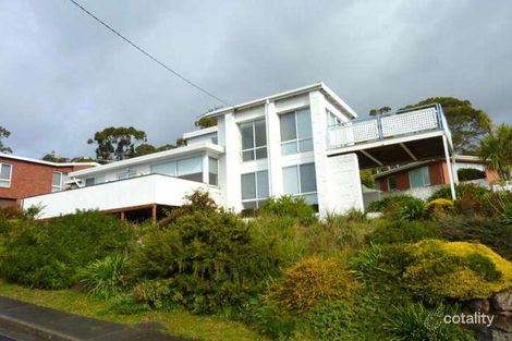 7 Birngana Ave, Sandy Bay, TAS 7005