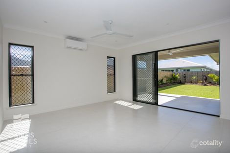 Property photo of 16 Bamford Close Smithfield QLD 4878
