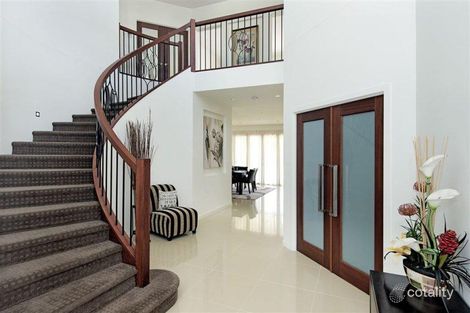 Property photo of 9009 The Boulevard Benowa QLD 4217