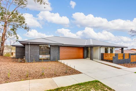 Property photo of 96 Canopus Crescent Giralang ACT 2617