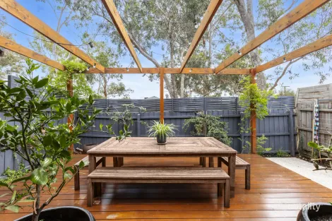 Property photo of 8/242-244 Boundary Road Pascoe Vale VIC 3044