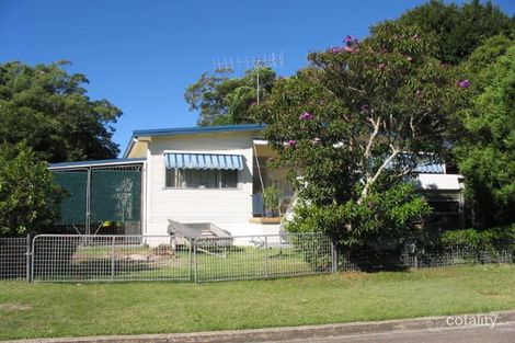 2 Leonard Ave, Shoal Bay, NSW 2315