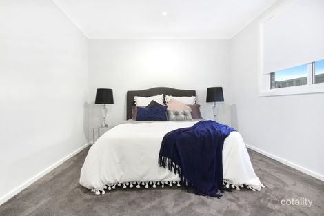 Property photo of 30B Barellan Avenue Dapto NSW 2530