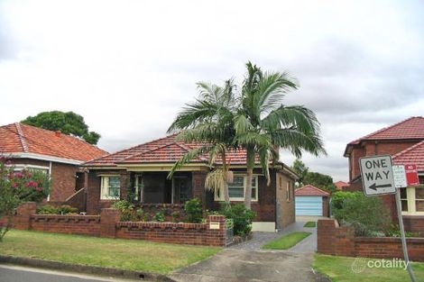 8 Colvin Ave, Kingsgrove, NSW 2208