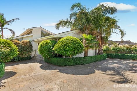 Property photo of 27 Clifton Road Greenvale VIC 3059