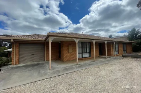 208 North Harley St, Strathdale, VIC 3550