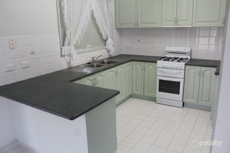 Property photo of 4/71 Stawell Street Sale VIC 3850