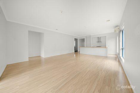 Property photo of 24 Eltham Parade Manor Lakes VIC 3024
