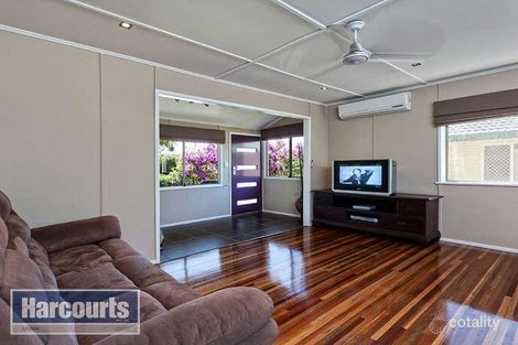 Property photo of 143 Camelia Avenue Everton Hills QLD 4053