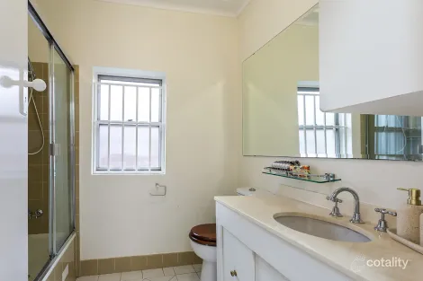 Property photo of 40 Carinya Avenue Mascot NSW 2020