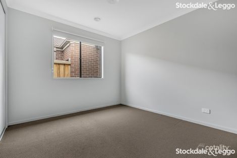 Property photo of 36 Toyon Road Kalkallo VIC 3064