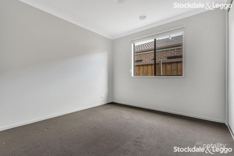 Property photo of 36 Toyon Road Kalkallo VIC 3064