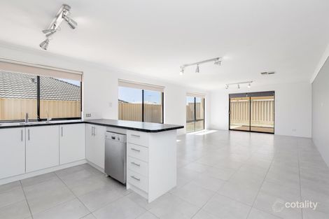 Property photo of 4 Renville Link Ridgewood WA 6030