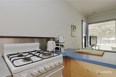 13 Hopkinson Way, Wilson, WA 6107