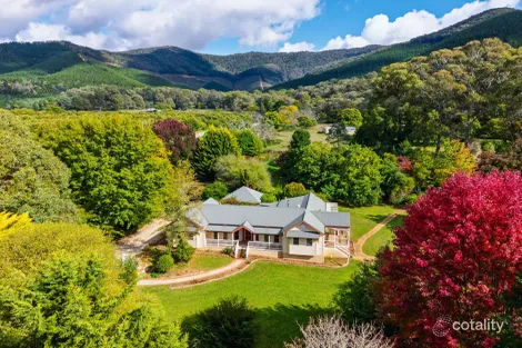 16 Fredos Lane, Wandiligong, VIC 3744