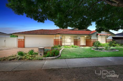 24 Westlake Dr, Melton West, VIC 3337