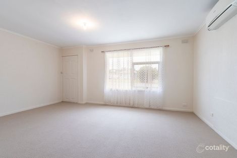 Property photo of 25 McKinna Road Christie Downs SA 5164