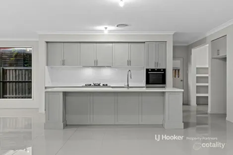 Property photo of 122 Quay Circuit Newport QLD 4020