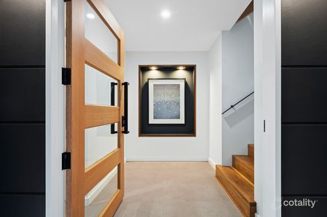 Property photo of 65 Macrossan Avenue Norman Park QLD 4170