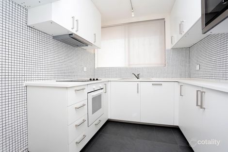 Property photo of 4/53 Clarence Road Indooroopilly QLD 4068