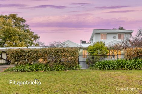 Property photo of 8 John Street Kooringal NSW 2650