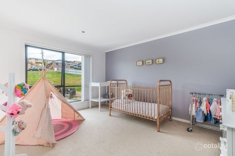 Property photo of 2/4 Nagle Place Glenorchy TAS 7010