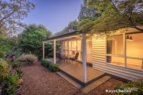 Property photo of 37 Macclesfield Road Emerald VIC 3782