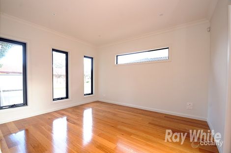 Property photo of 5/45 Cypress Avenue Glen Waverley VIC 3150