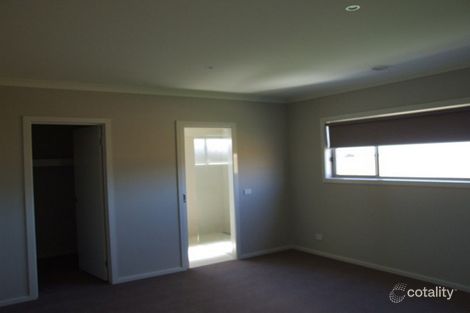 Property photo of 4 Earl Court Traralgon VIC 3844