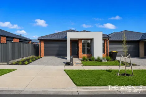 3 Bushranger Cct, Beveridge, VIC 3753