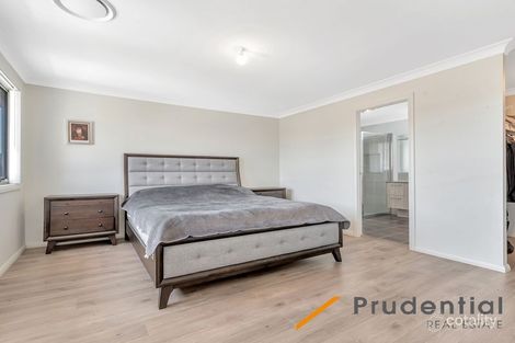 Property photo of 140 Macksville Street Carnes Hill NSW 2171