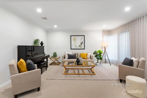 Property photo of 4 Meadow Court Blackburn South VIC 3130