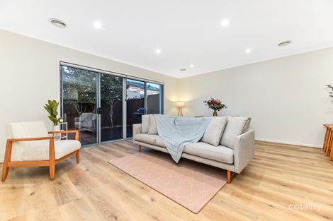 Property photo of 31 Brunton Crescent Mulgrave VIC 3170