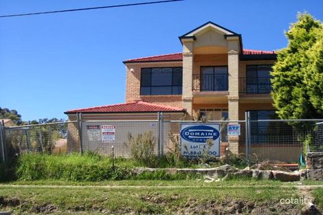 845 Henry Lawson Dr, Picnic Point, NSW 2213