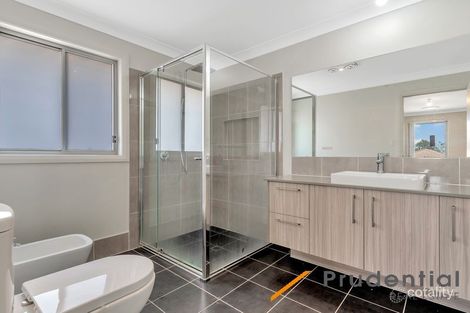 Property photo of 140 Macksville Street Carnes Hill NSW 2171