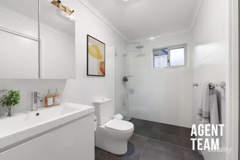 Property photo of 6 Enderby Street Mawson ACT 2607