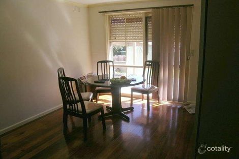Property photo of 3 Eddington Place Endeavour Hills VIC 3802