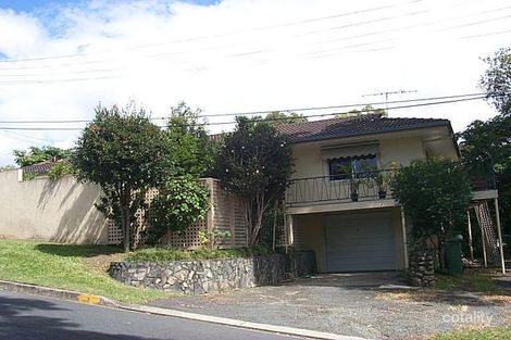 1 Golden Cres, Southport, QLD 4215