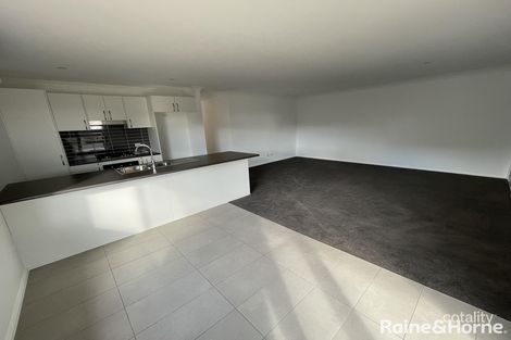 1/11 Mckay Pl, North Tamworth, NSW 2340